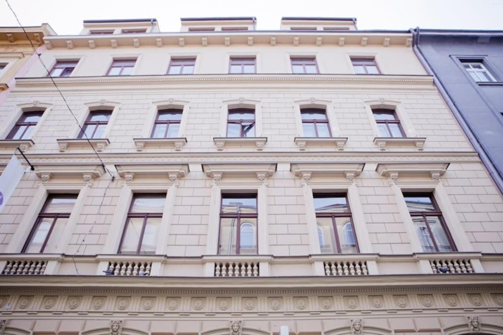 Rhythm And Style In Prague City Center Andel Apartment Exterior photo