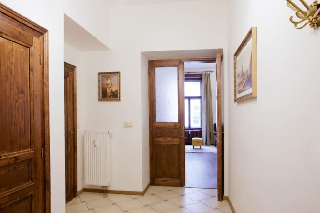 Rhythm And Style In Prague City Center Andel Apartment Exterior photo