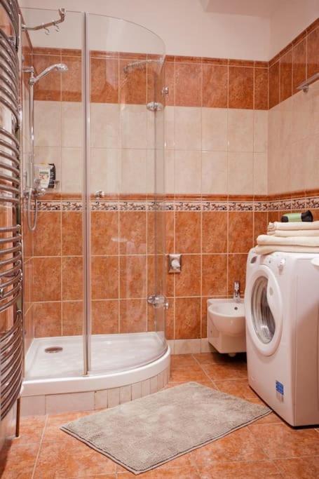 Rhythm And Style In Prague City Center Andel Apartment Exterior photo